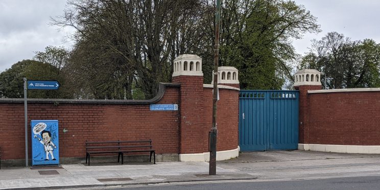 Clonliffe College gates